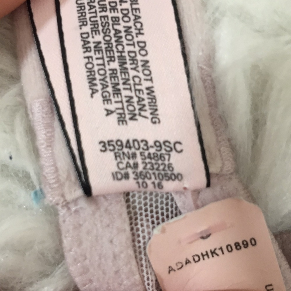 Victoria’s Secret Dream Angels Unlined Demi Bra - Picture 8 of 9